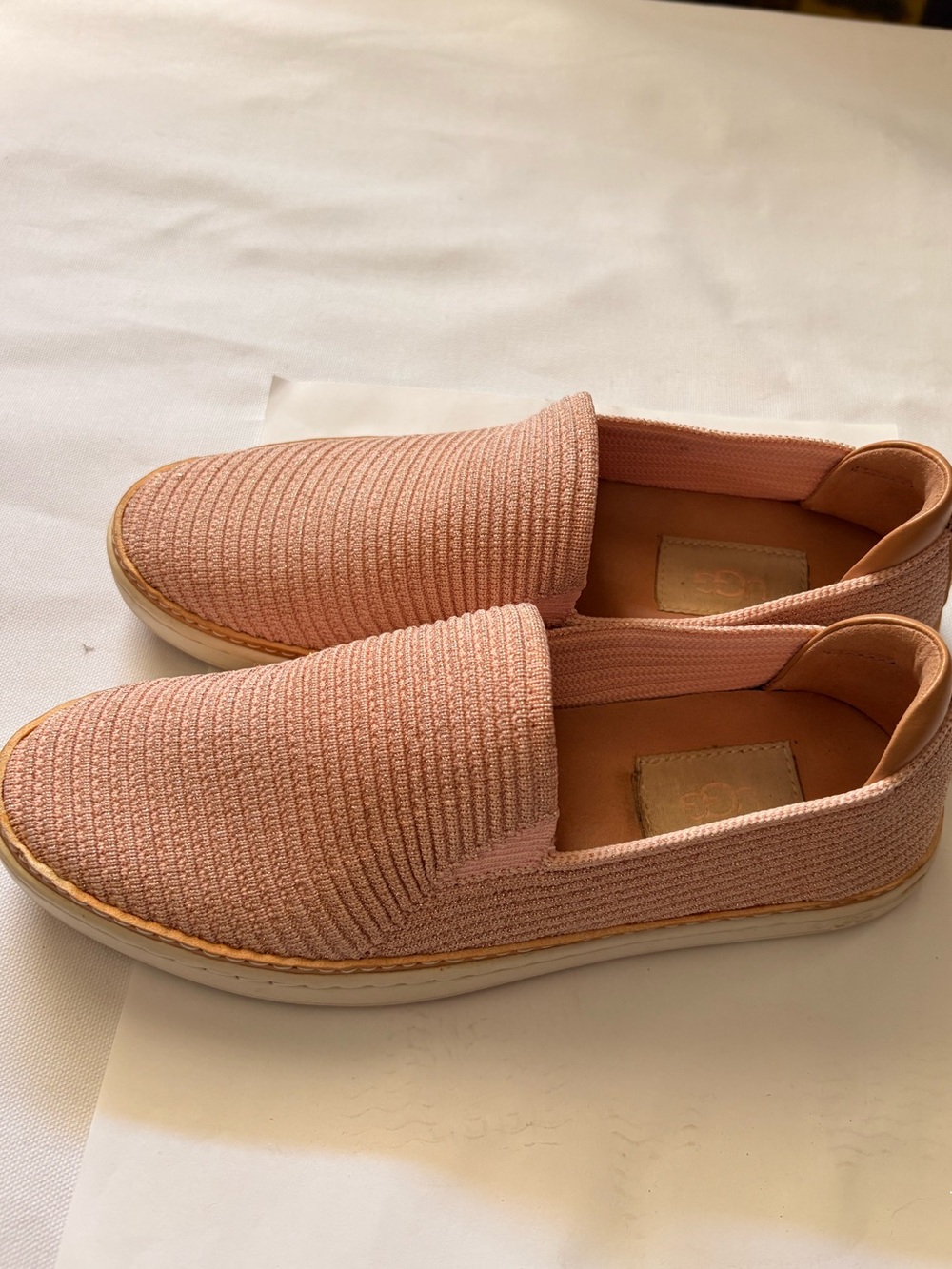 UGG Women's Slip-On Knit Loafers in Light Pink - Size 5 - Picture 2 of 5